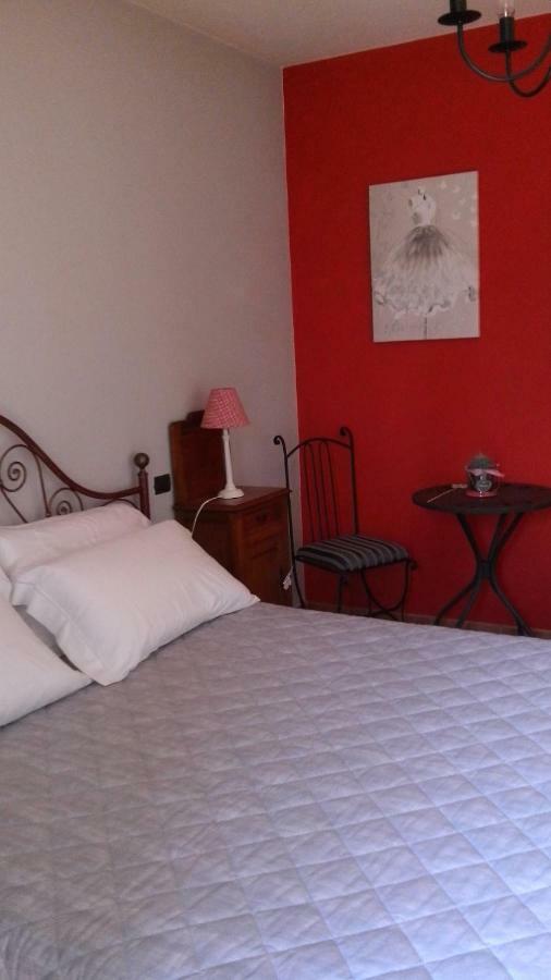 Casa Carolina Bed & Breakfast Castellinaldo Exterior photo